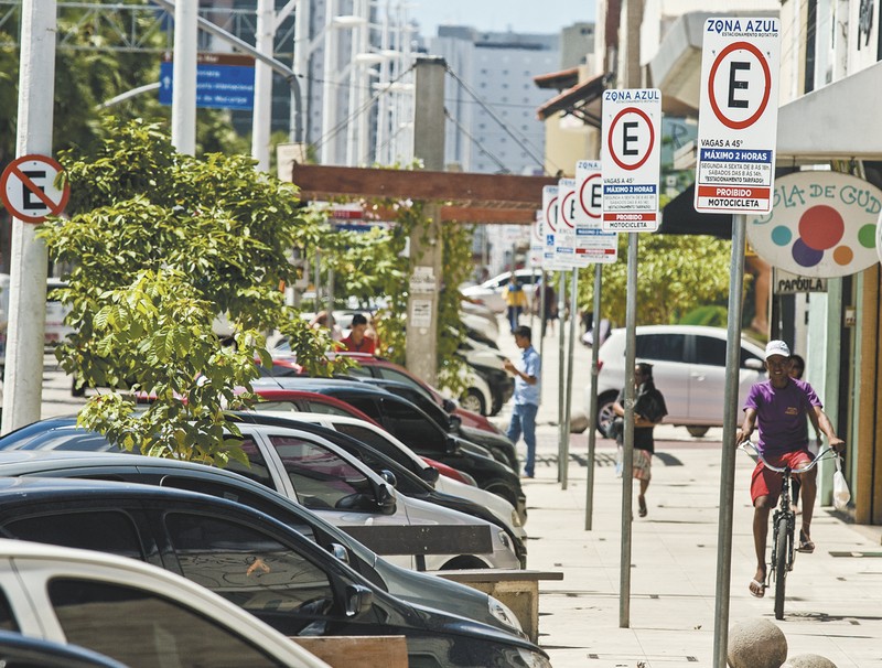 horario-de-estacionamento-rotativo-na-av.-beira-mar-passa-por-alteracao;-confira