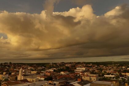 maior-nebulosidade-deve-favorecer-chuvas-no-interior-do-ceara-nesta-sexta-(16)