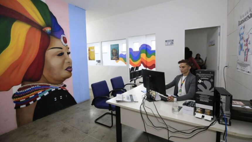mutirao-oferece-servicos-gratuitos-para-populacao-lgbti+-em-fortaleza
