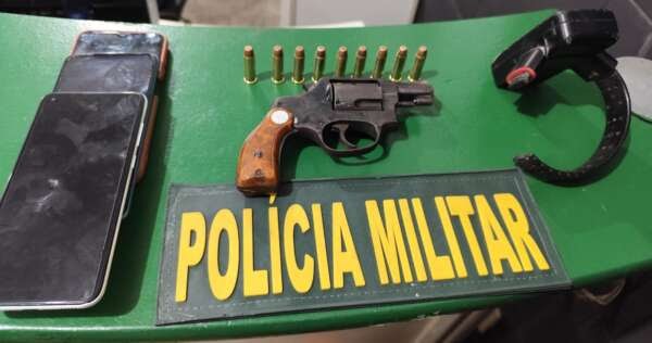 pmce-apreende-revolver-e-prende-homem-por-porte-ilegal-de-arma-em-fortaleza