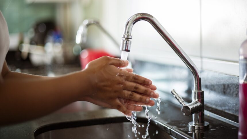 bairros-de-fortaleza-e-caucaia-ficarao-sem-agua-nesta-sexta-feira;-veja-lista