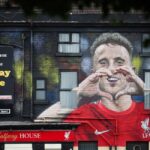 mural-de-autoria-coletiva-homenageia-diogo-jota-em-liverpool