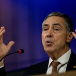 ‘estamos-apenas-cumprindo-nosso-papel’,-diz-presidente-do-stf-apos-suspensao-de-visto-para-os-eua