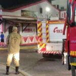 corpo-de-bombeiros-apaga-incendio-em-edificacao-comercial-em-sobral