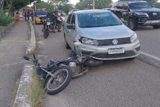 passageira-de-moto-de-app-morre-em-colisao-com-carro-em-fortaleza