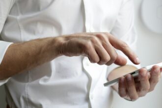 planos-de-celular:-clientes-antigos-podem-ter-ofertas-melhores
