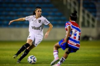fortaleza-e-botafogo-empatam-e-deixam-em-aberto-vaga-para-final-do-brasileiro-feminino-a2