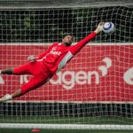 carlos-miguel-cantou-‘palmeiras-nao-tem-mundial’-e-se-declarou-ao-corinthians-ha-2-meses