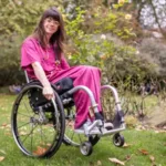 ‘um-cara-caiu-em-cima-de-mim-no-shopping-e-fiquei-paraplegica’