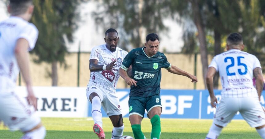 floresta-empata-sem-gols-com-o-caxias/rs-no-inicio-do-quadrangular-da-serie-c