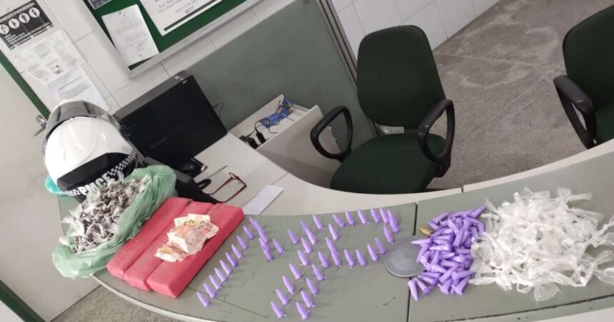 policia-militar-apreende-mais-de-3-kg-de-drogas-no-bairro-rodolfo-teofilo