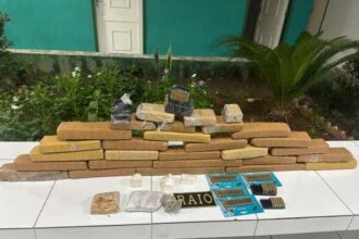 pmce-prende-homem-com-mais-de-26-kg-de-drogas-e-100-municoes-em-novo-oriente