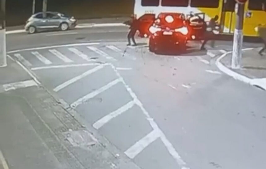 carros-usados-no-assassinato-do-ex-delegado-geral-ruy-ferraz-fontes-eram-roubados