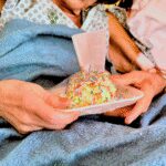 hgwa-realiza-desejos-alimentares-de-pacientes-e-leva-comemoracao-a-aniversariantes-internados