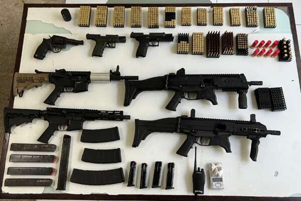sete-armas-e-517-municoes-de-grupo-criminoso-sao-apreendidas-em-acao-conjunta-em-itapipoca