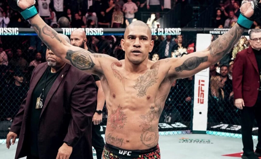 alex-poatan-atropela-russo-com-nocaute-em-80-segundos-e-retoma-cinturao-do-ufc