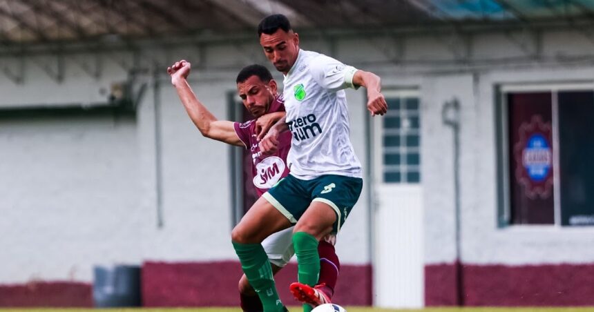 em-caxias,-floresta-luta-ate-o-fim-e-se-despede-do-campeonato-brasileiro-serie-c