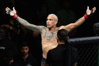 ufc-rio:-charles-do-bronx-fatura-bonus-de-r$-276-mil-e-promete-‘festa-na-favela’