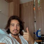 tiago-iorc-e-internado-com-crise-de-hernia-de-disco-cervical