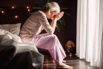 o-impacto-psicologico-da-menopausa:-o-que-as-mulheres-realmente-sentem