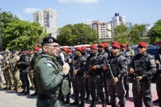 pmce-realiza-236-conducoes-e-apreende-48-armas-durante-o-fim-de-semana-no-ceara