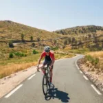 e-realmente-necessario-beber-agua-com-eletrolitos-para-se-manter-hidratado-apos-o-exercicio?