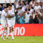 com-neymar-em-campo,-santos-conta-com-desvio-e-arranca-empate-com-fortaleza