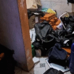 pm-descobre-‘casa-bomba’-que-funcionava-como-deposito-de-drogas-em-paraisopolis