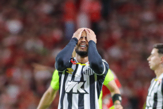 risco-de-rebaixamento-do-santos-sobe-para-57%-faltando-3-rodadas-para-o-fim-do-brasileirao