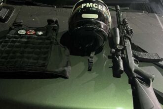 pmce-prende-suspeito-em-posse-de-rifle-e-colete-balistico-na-sapiranga