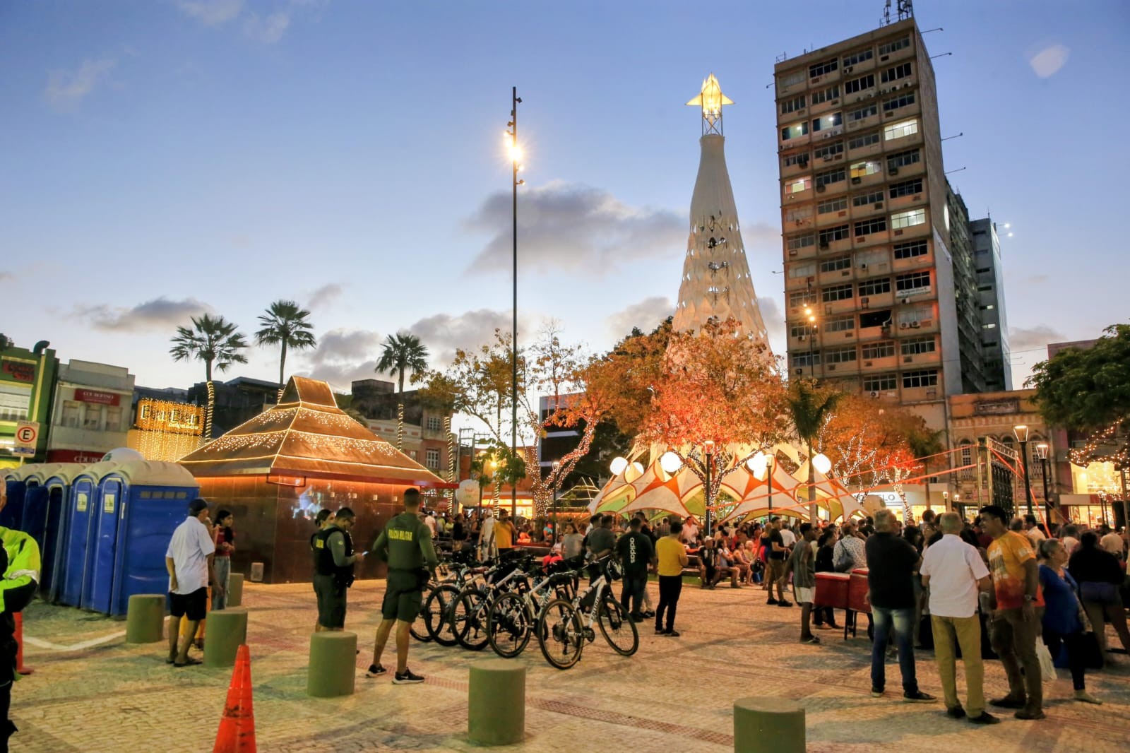 praca-do-ferreira-e-entregue-apos-quatro-meses-em-reforma;-veja-imagens