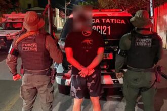 advogado-e-capturado-suspeito-de-levar-bilhetes-para-chefe-de-faccao-preso-no-ceara