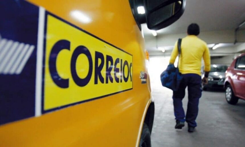 trabalhadores-dos-correios-iniciam-paralisacao-em-nove-estados