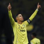 cristiano-ronaldo-marca-2,-ajuda-al-nassr-a-vencer-e-fica-a-44-gols-do-milesimo
