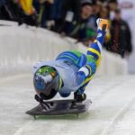 nicole-silveira-celebra-podio-na-copa-do-mundo-de-skeleton