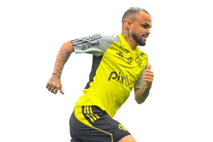 michael-rescinde-contrato-com-o-flamengo