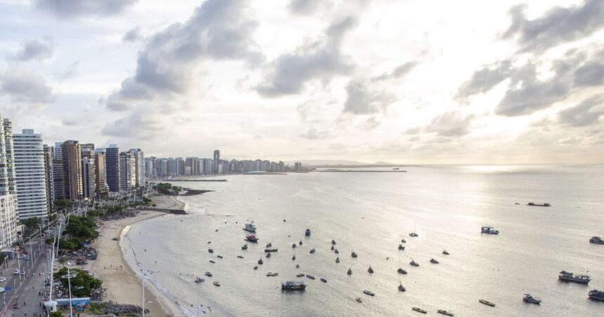 vai-a-praia-no-carnaval?-confira-os-trechos-proprios-para-banho-de-mar-em-fortaleza