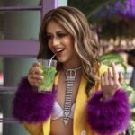 nao-e-so-a-bebida:-como-evitar-alcool-falsificado-e-gelo-contaminado-na-folia