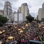 pos-carnaval:-mais-de-100-blocos-agitam-as-ruas-de-sp-neste-fim-de-semana