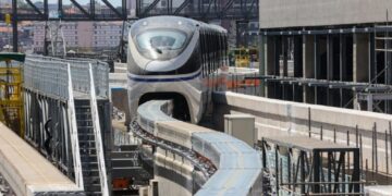 trem-que-liga-cptm-a-cumbica-entra-em-operacao-para-o-publico