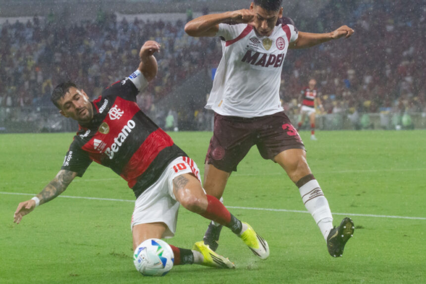 lanus-supera-flamengo-na-prorrogacao-e-leva-titulo-da-recopa