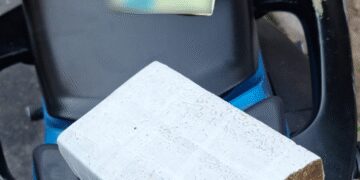 2a-cia/-18o-bpm-prende-suspeito-e-apreende-470-g-de-maconha-no-bairro-pici,-em-fortaleza