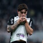 corinthians-avanca-em-negociacoes-sobre-garro-e-deve-evitar-novo-transfer-ban