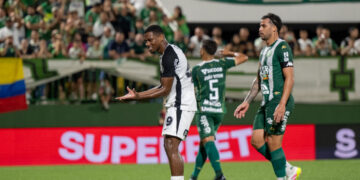 em-jogo-de-pouca-emocao,-corinthians-fica-no-0-a-0-contra-a-chapecoense