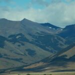 o-refugio-de-silencio-nas-montanhas-e-vielas-do-interior-brasileiro