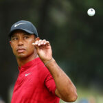 tiger-woods-e-preso-por-dirigir-sob-efeito-de-substacias-apos-acidente-na-florida